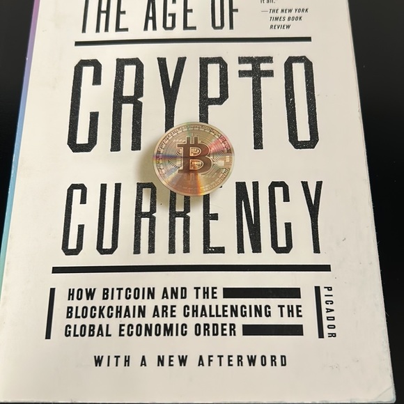 Paperback book: The Age of Cryptocurrency by Paul Vigna, Michael J Casey Used π - Picture 6 of 13